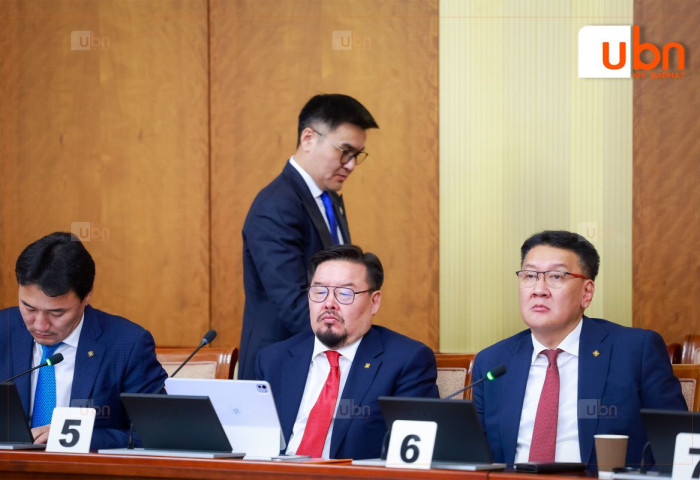 ТББХ: Ерөнхий сайдыг огцруулах эсэх асуудлыг 11.00 цагаас хэлэлцэнэ