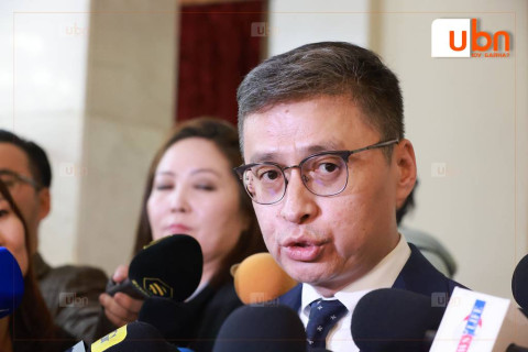 Б.Баасандорж: УИХ-ын даргыг огцруулах санал аравдугаар сарын 10-нд УИХ-д ирсэн