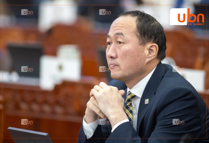 М.Бадамсүрэн: МАН-ын Бага хурал дүрмийн дагуу болсон бол өнөөдрийг хүртэл яагаад УДШ-д намын даргаа бүртгүүлэхгүй байгаа юм бэ