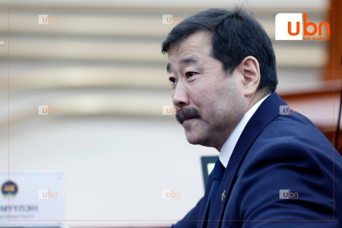 “Би бүлгээ эвлэрүүлэх талаар Ерөнхийлөгчтэй ч уулзаж, мэдээлэл солилцсон“