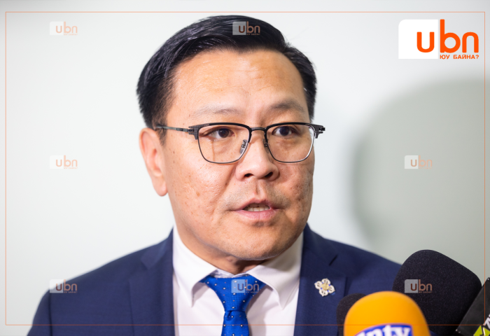 Б.Баярбаатар: Өчигдрийн МАН-ын бүлгийн хурал хууль бус. Тэгэхээр шийдвэрүүд нь хууль бус байж таараа