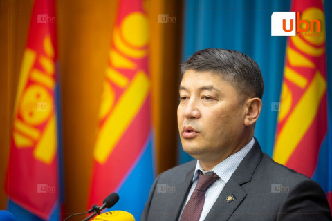 Т.Аубакир: Багш, эмч нарын цалин болон ахмадуудын тэтгэврийг нэмэхэд 830  орчим тэрбум төгрөг шаардлагатай