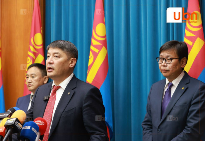 Т.Аубакир: Ажил хаях гэж байгаа багш нарт хууль дүрмийнхээ дагуу ажил хаяхыг зөвлөж байна