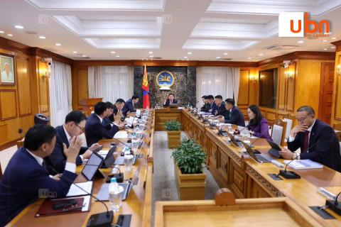 С.Бямбацогт: Дотоодын улстөрийн зөрчил дандаа Оюутолгойн хөрөнгө оруулагч нарт ашигтай тусаж ирсэн гашуун түүхийг давтаж болохгүй