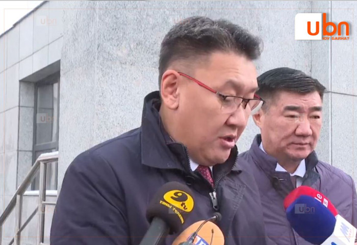 Чуулган дээр ТББХ-ны саналаар санал хураалт явуулах нь Үндсэн хууль зөрчсөн гэх агуулгаар ҮХЦ-Д ХАНДЛАА