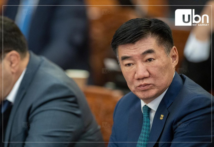 С.Бямбацогт: Х.Булгантуяа УИХТГ-ын алба хаагчдыг дарамталж, хуулийн буруу тайлбар гаргуулаад УИХ-ын индэрийг ашиглаж, иргэдийн тархийг угааж байна