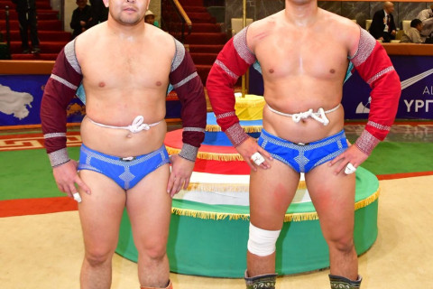 Улсын начин Х.Цогтгэрэл түрүүлж, аймгийн начин Г.Алтанбагана үзүүрлэлээ