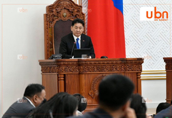 Ерөнхий сайд Г.Занданшатарыг огцруулсан тогтоолын төсөлд Ерөнхийлөгч У.Хүрэлсүх бүхэлд нь хориг тавилаа