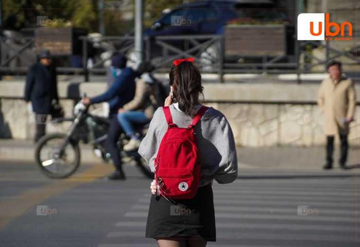 ЗӨВЛӨМЖ: Хүүхэдтэйгээ үр дүнтэй харилцах 5 арга