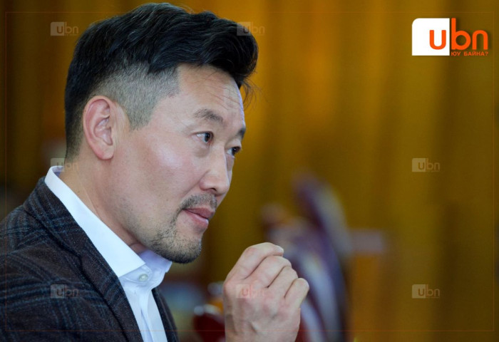 Ерөнхийлөгч болон бүх сайд нарын урсгал зардлаас 10 хувийг хасаж, цалин тэтгэвэр рүү шилжүүлэх санал гаргана гэв