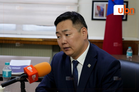 С.Эрдэнэбат: Хоёр талд мэдэгдэл хийгээд л байвал ажил хаялтад оролцох багшийн тоо улам л нэмэгдэнэ. Энэ долоо хоногт хэлэлцээрийн ширээний ард суух хэрэгтэй