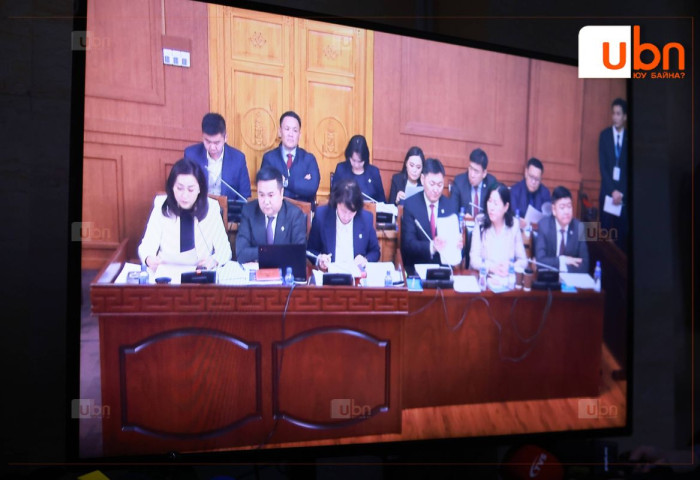 УИХ-ын дэд дарга Х.Булгантуяагийн ҮХЦ-ийн гишүүн О.Мөнхсайханаас татгалзах хүсэлтийг ҮХЦ хүлээн авсангүй