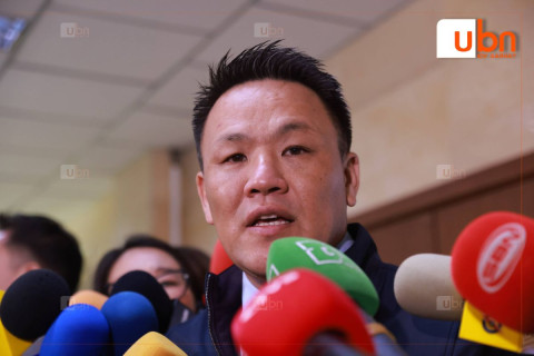 Н.Номтойбаяр: ҮХЦ-ийн гишүүн О.Мөнхсайхан ашиг сонирхол нэгт этгээдийнхээ захиалгат даалгаврыг гүйцэтгэхээр цэцийн бүрэлдэхүүнд байгааг ЭСЭРГҮҮЦЛЭЭ