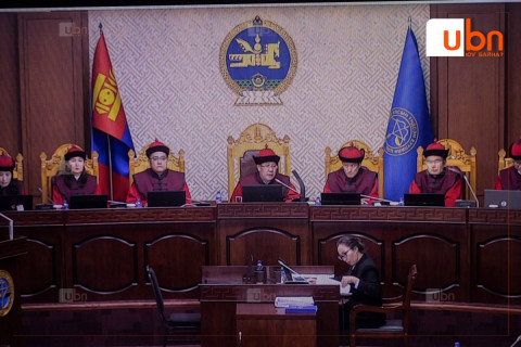 Ерөнхий сайд Г.Занданшатарыг огцруулсан УИХ-ын 95 дугаар тогтоолыг ҮХ зөрчсөн гэж ҮХЦ-ийн Их суудлын хуралдаанаас шийдвэрлэлээ