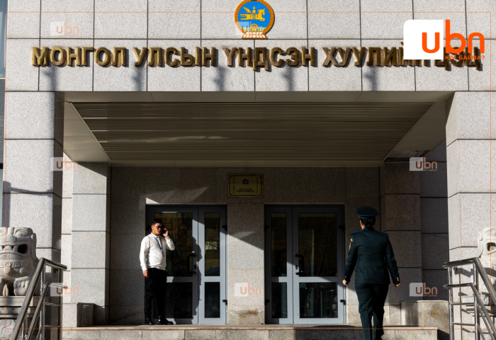 ҮХЦ-ийн Их суудлын хуралдаан дуусч, зөвлөлдөхөөр орлоо. Шийдвэрийг 19.00 цагт танилцуулна