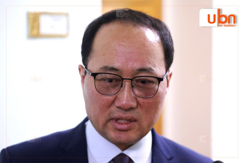 М.Бадамсүрэн: УИХ-ын зарим гишүүд цэцийн гишүүдийг буцаан татна гэж байна. Ингэж ярьж болохгүй