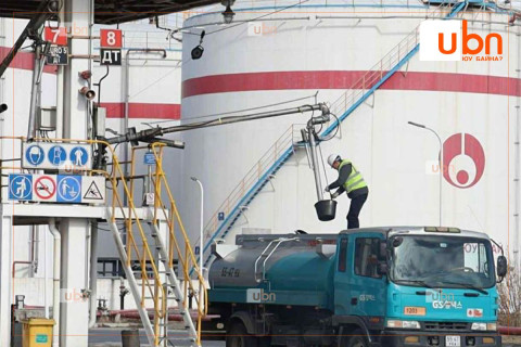 АМГТГ: Өнөөдрийн байдлаар импортоор 53 вагон буюу 3180 тонн АИ-92 автобензинийг өртөөд дээр буулгаж байна