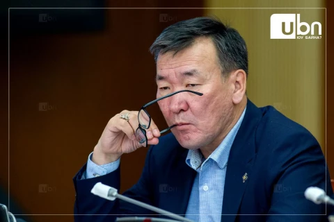 С.Ганбаатар: Би “УИХ-ын гишүүн гэмт хэрэгт холбогдсон даруйд бүрэн эрхээс нь түдгэлзүүлдэг байх” санал гаргасан