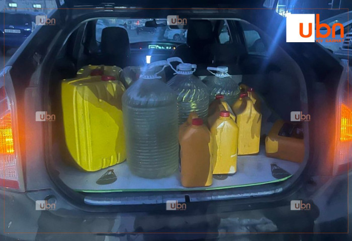 “Зарим жолооч нар 25-ын канистрт шатахуунаа нөөцөлж аваад, шаглаж зараад байна. Битгий нэгнийхээ боломжийг хулгайлаад байгаач ээ“