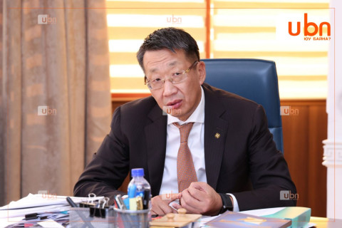 Л.Энх-Амгалан: Би УИХ-ын дарга болох нь 500, 600 дахь асуудал. Эхлээд бүлгээ бүтэн болгох хэрэгтэй