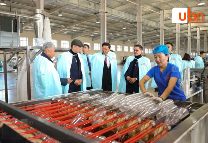 “Хүнсний хувьсгал”-ын дүнд зөвхөн нэг жилд 44 мянган ажлын байр бий боллоо