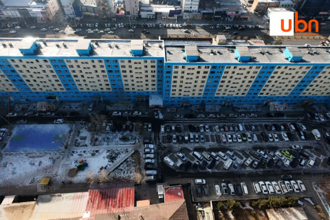 Баянгол дүүргийн 14 дүгээр хорооны 13Б, 13В байруудын фасад, дулаалга, дээврийн засварыг хийж дуусгажээ