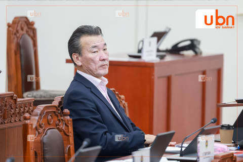 ЧУУЛГАН: УИХ-ын гишүүн С.Ганбаатарын санаачилсан ҮХЦ-д хүсэлт гаргах тухай асуудлын санал хураалтыг хойшлууллаа