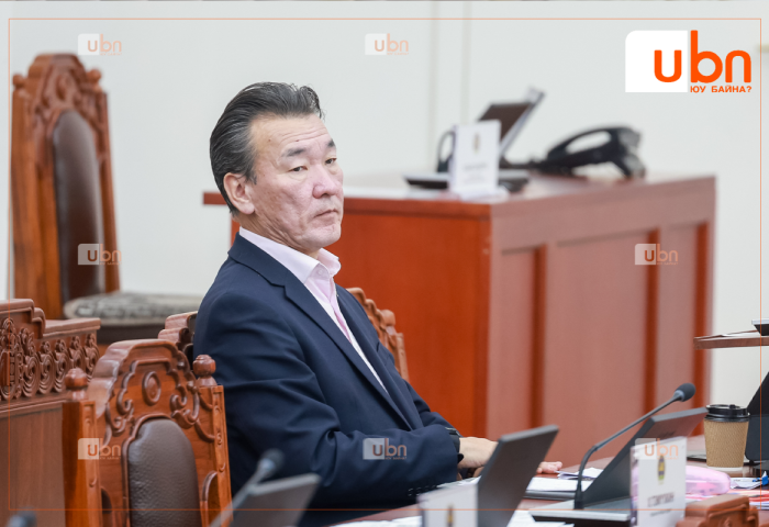 ЧУУЛГАН: УИХ-ын гишүүн С.Ганбаатарын санаачилсан ҮХЦ-д хүсэлт гаргах тухай асуудлын санал хураалтыг хойшлууллаа