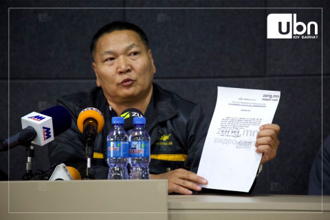 “Ногоон автобусны” А.Ганхуягийн хэргээс залилах гэмт хэргийг хэрэгсэхгүй болгосноор түүнд оноосон ялаас залилах гэмт хэргийн ял хасагдаж байна