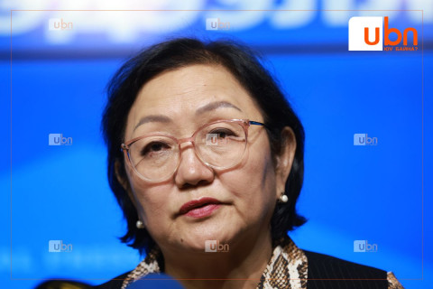 “Залуусын дунд ХАРВАЛТ, ДАРАЛТ ИХСЭЛТ өндөр байна“