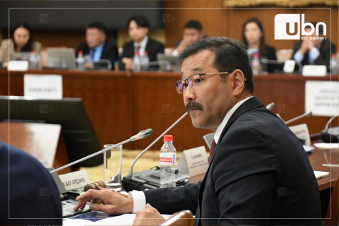 МАН БҮЛЭГ: УИХ-ын дэд даргад Ж.Бат-Эрдэнийг нэр дэвшүүлэхээр боллоо