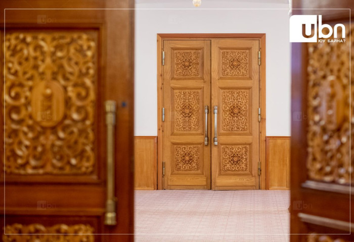 ИРЦ: Чуулган өнгөрсөн 9 дүгээр сард 7 удаа хуралдсанаас Ж.Ганбаатар эмнэлгийн чөлөөтэй гэх шалтгаанаар 7 удаа оролцоогүй бол 8 гишүүн нэг, нэг удаа тасалжээ