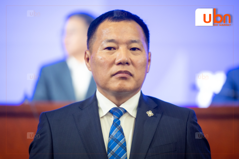 МАН-ынхныг албан тушаалын төлөө галзуурлын байдалтай болсон гэв