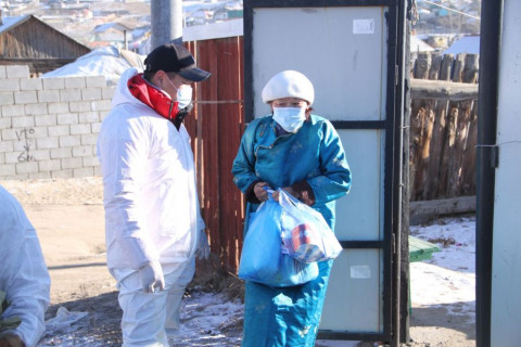 Өвөрмонголчууд Дарханыханд тусламж илгээв