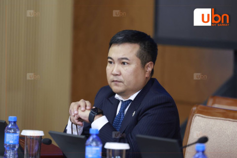 “95-р тогтоолыг 11-р сарын 17-ноос өмнө хүчингүй болгохгүй бол УИХ тарах нөхцөл рүү орно“