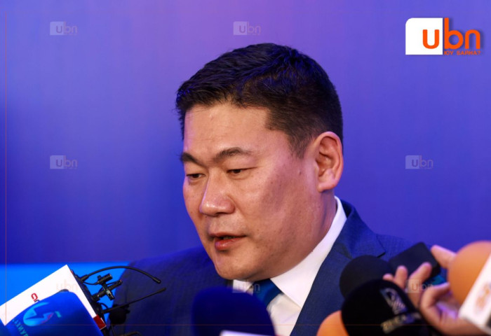 Л.Оюун-Эрдэнэ: Яах гэж гал барьж, олон хүнийг гомдоож ийм олон ажил хийв дээ. Манайхан ажлаас буусан хүнээ сайн нүдэж, КАЙФ авдаг