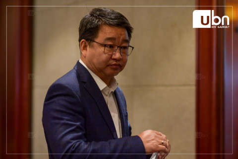 “МАН-ынхныг төсөв ярьж байгаа гэдэгт итгэхгүй байна“