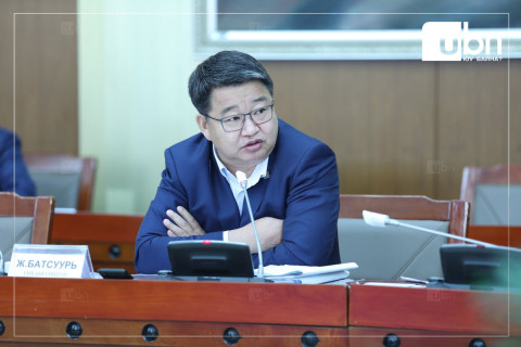 УИХ-ын гишүүн О.Саранчулууны гомдлоор УИХ-ын гишүүн Ж.Батсуурь Ес зүйн дэд хороонд дуудагдахаар боллоо