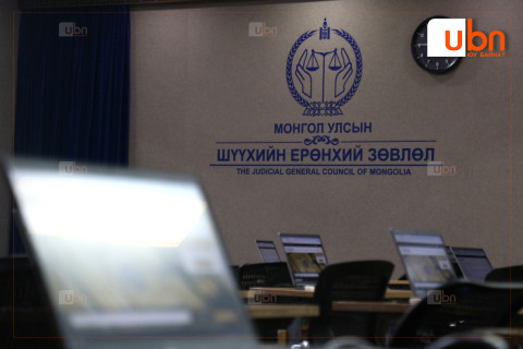 ШЕЗ-ийн шүүгч бус гишүүнд нэрээ дэвшүүлсэн 25 нэр дэвшигчээс нэг нь НЭРЭЭ ТАТЖЭЭ