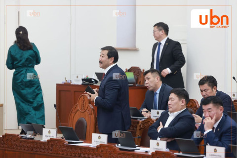 ЧУУЛГАН: УИХ-ын дэд даргыг сонгох, чөлөөлөх асуудлыг лхагва гарагт хэлэлцэнэ