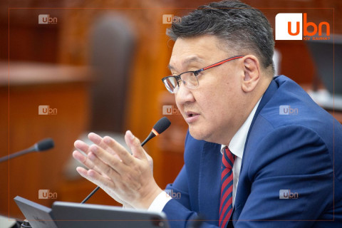 ЧУУЛГАН: 2026 оны улсын төсвийг баасан гарагт ЭЦЭСЛЭН БАТАЛНА