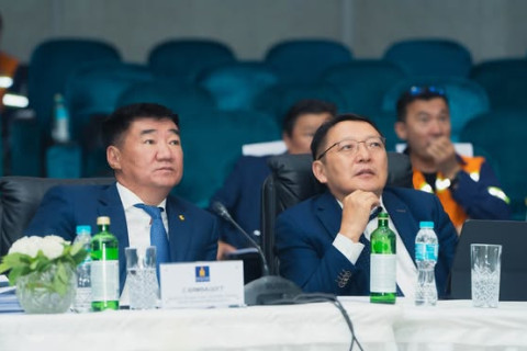 Эрдэнэс Монгол нэгдлийн бүрэлдэхүүн компаниуд хагас жилийн ажлаа дүгнэлээ