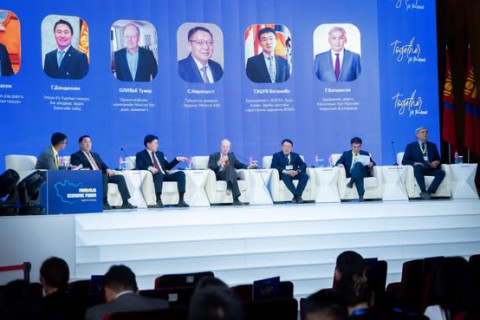 “Монголын эдийн засгийн форум-2025”-д  онцлох төслүүдээ танилцууллаа