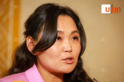 Сэтгүүлч Б.Батцэцэг ССАЖЗ-ын сайд асан Ч.Номин АТГ-т шалгуулахаар хандлаа