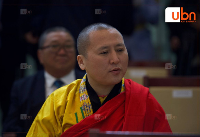 Хамба лам Д.Жавзандорж: Эхийн ачийг санана гэдэг нь зөв бодол, зөв үйлтэйгээр өөрөө сайн, сайхан амьдрахыг хэлнэ