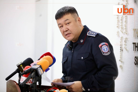 ЦЕГ: Иргэн Э нь телеграм, вайбер ашиглан “Hero9911”, U bro, “Bruno bro” нэртэй хүмүүстэй харьцаж, улс төрийн өндөр албан тушаалтай хүмүүсийг “харлуулах“ ажиллагаа явуулсан нь тогтоогдсон