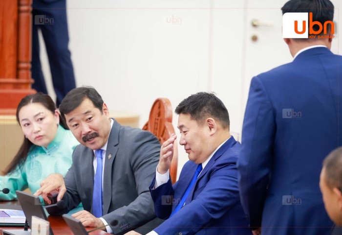 ЧУУЛГАН: Ухаа худагийн асуудлаар Хянан шалгах түр хороо байгуулах тогтоол ДЭМЖИГДСЭНГҮЙ