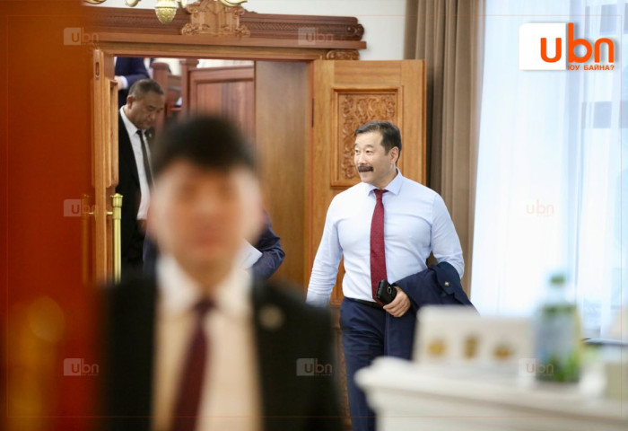 УИХ-ын шинэ дарга томилогдтол Ж.Бат-Эрдэнэ УИХ-ын даргын үүргийг гүйцэтгэхээр боллоо