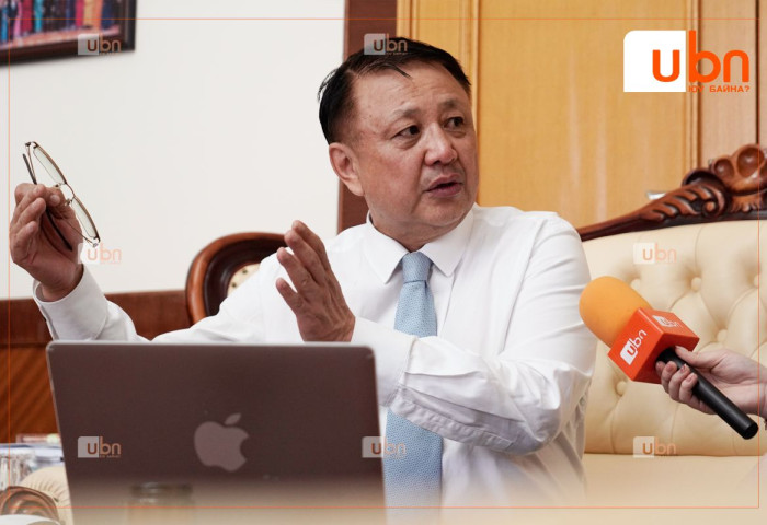 Р.Даваадорж: Ил болсон оффтейк гэрээ дунд 1 сая тн гэж тохирчихоод 3 сая тн нүүрс нийлүүлчихсэн гэрээ ч байсан