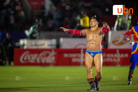 МҮБХ: Улсын арслан Б.Орхонбаярт Монгол бөхийн уламжлал, үндэсний бахархлыг дэлхий дахинд түгээн сурталчилж буйд талархал дэвшүүлье